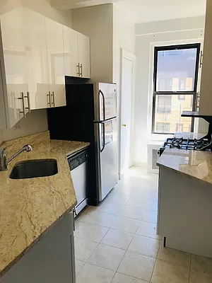 Rented by Oxford Property Group | media 7