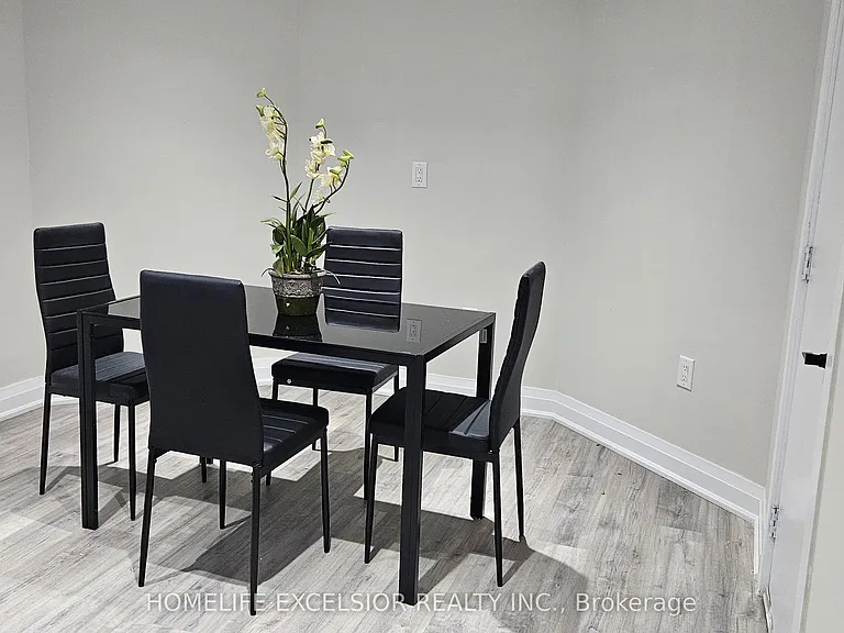 6 Fitzroy Ave #BASEMENT — Photo 3
