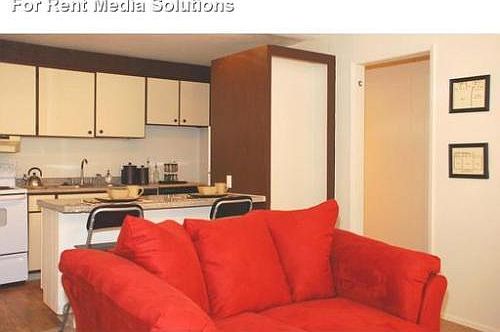 2nd image of 1506 30th St SE APT 206