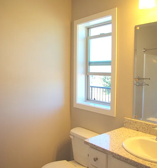 2005 Aaron Dr — Photo 8