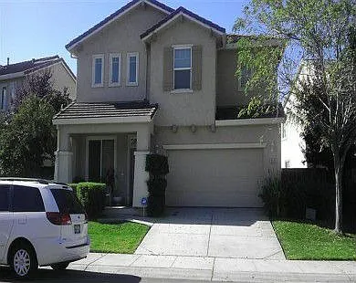 3325 Myna Way photo 1
