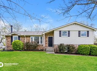 105 Bostring Dr, Hendersonville, TN 37075