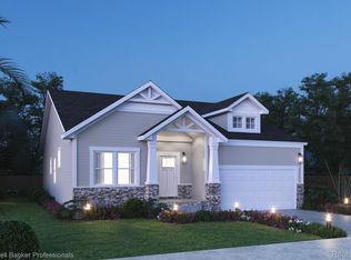 1407 Magallan Dr, Chelsea, MI 48118