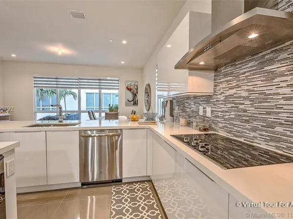 6610 NW 105th Ave, Doral, FL 33178