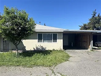 2 bed, 1.0 bath, 900 sqft, $1,195 — Photo 1