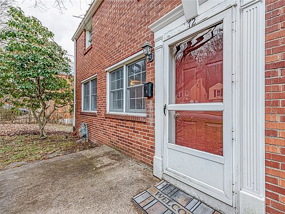 3rd image of 72 Glenview Ave