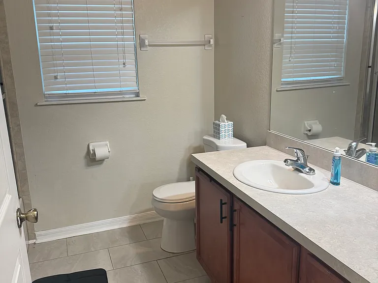 7737 NW 20th Dr — Photo 9
