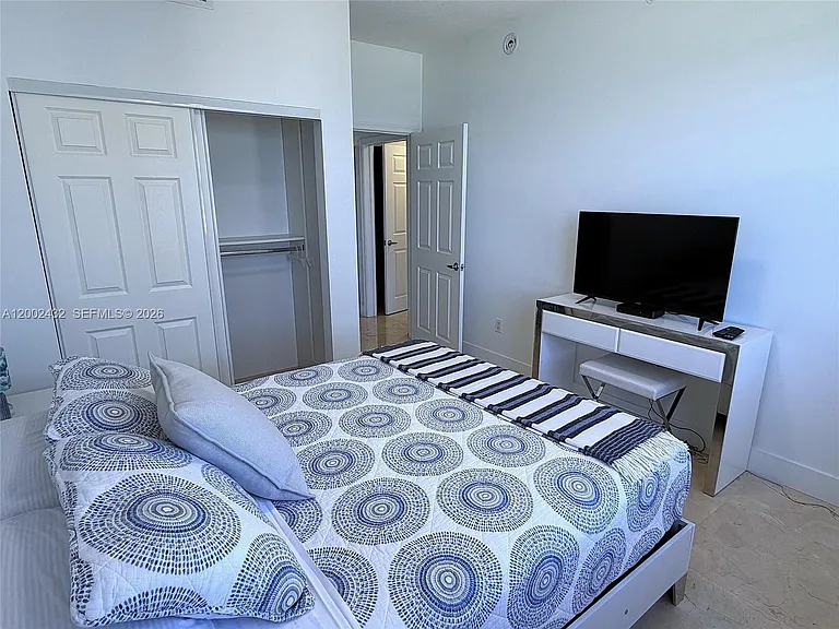 2080 S Ocean Dr #MPH12 — Photo 25
