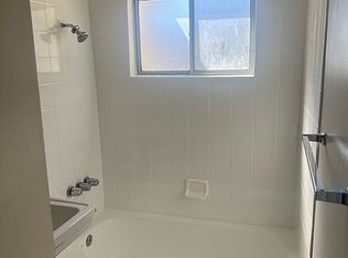559 W Avenue H8, Lancaster, CA 93534
