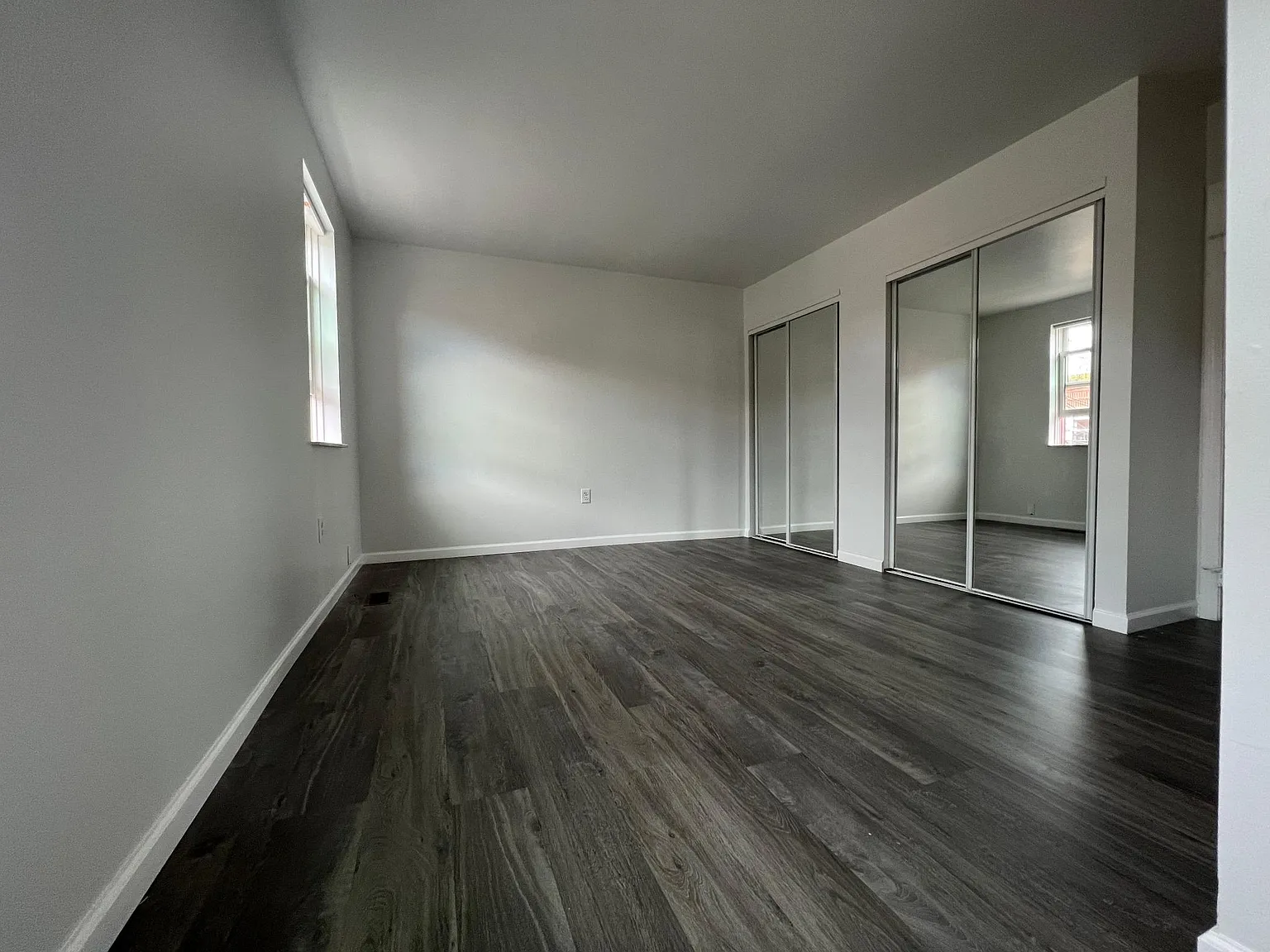 616 S Hancock St — Photo 4