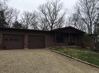 160 Highland Dr, Dittmer, MO 63023