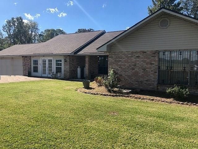 1st image of 5846 Ball Ln