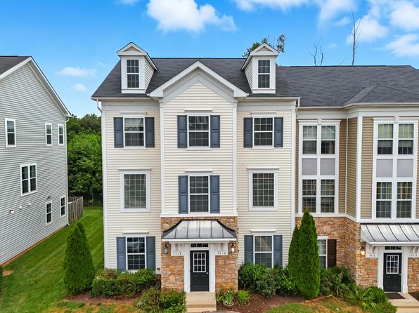 7416 Riding Meadow Way