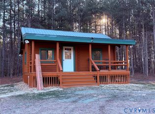 1692 Edmunds Rd, Gretna, VA 24557