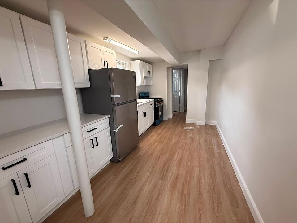 1st image of 189-191 S Jefferson St #1
