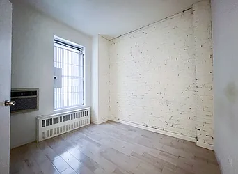 Rented by Kahen Properties