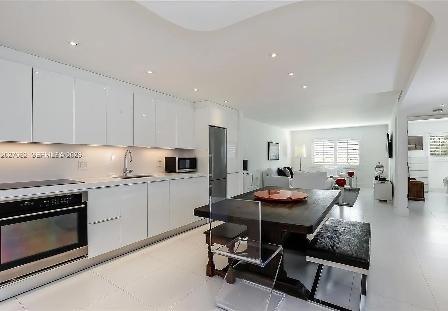 Galen Drive West Condomin — Photo 1