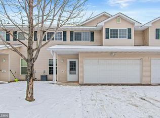 152 Bridgewater Trl, Hudson, WI 54016