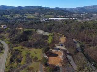 851 Rubicon Ct, Ukiah, CA 95482