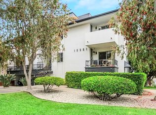 10961 Rose Ave, Los Angeles, CA 90034