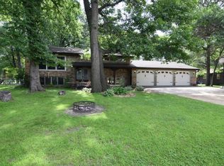 15543 Willamette St NE, Columbus, MN 55025