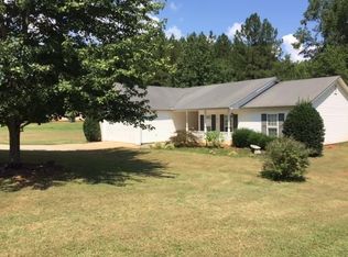922 Nature Trl, Bethlehem, GA 30620
