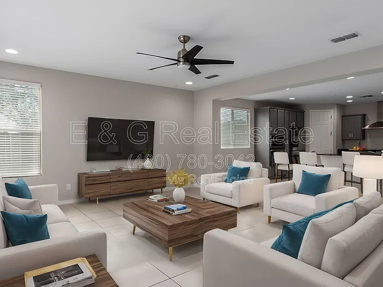 9027 W Missouri Ave — Photo 4