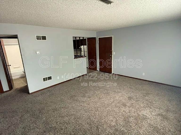 46 Bradford St #3 — Photo 8