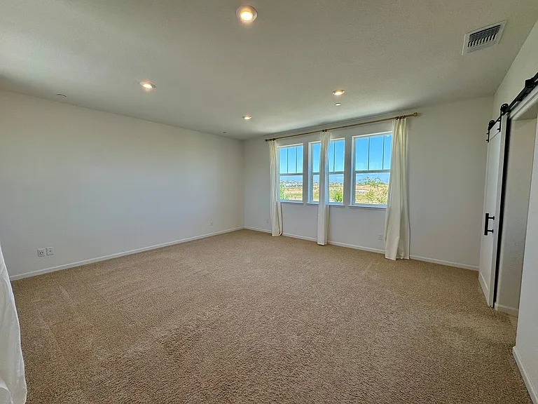 7602 Afonso Way — Photo 31