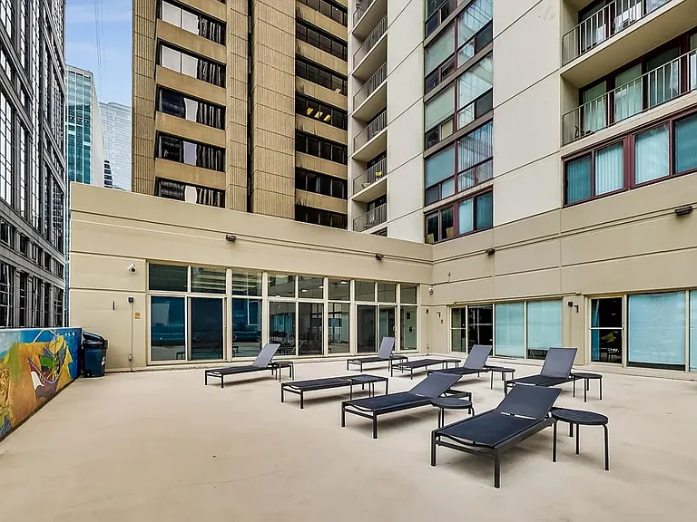 200 N Dearborn St #3407 — Photo 27