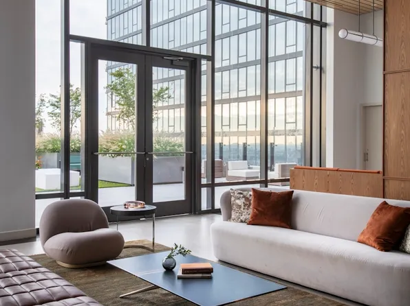 311 11th Avenue image 10 of 24