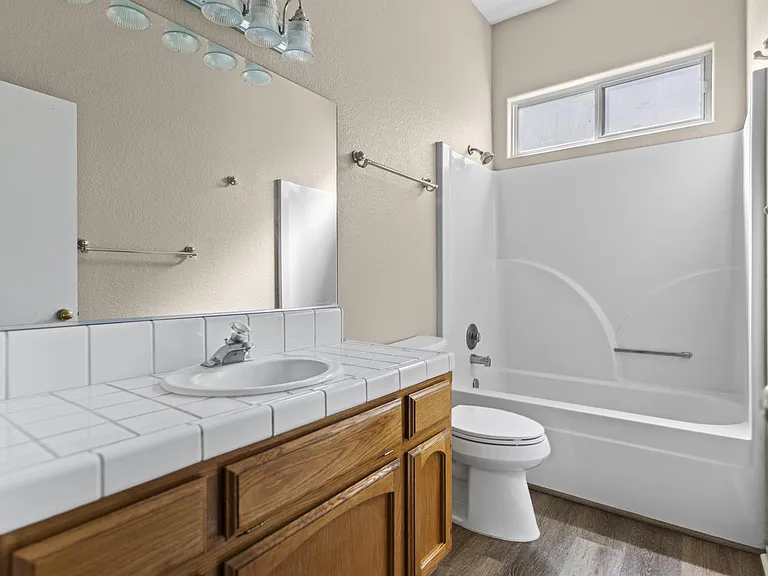10621 Tivoli Ct — Photo 19