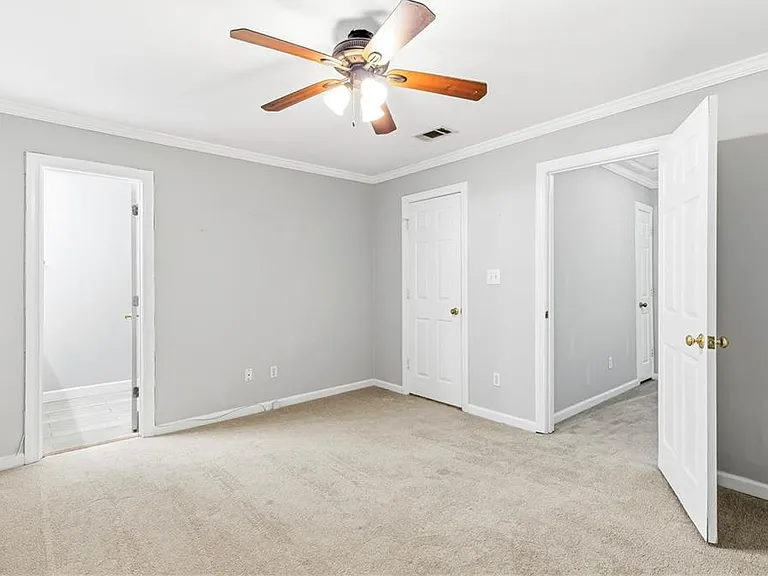 7500 Roswell Rd #80 — Photo 19