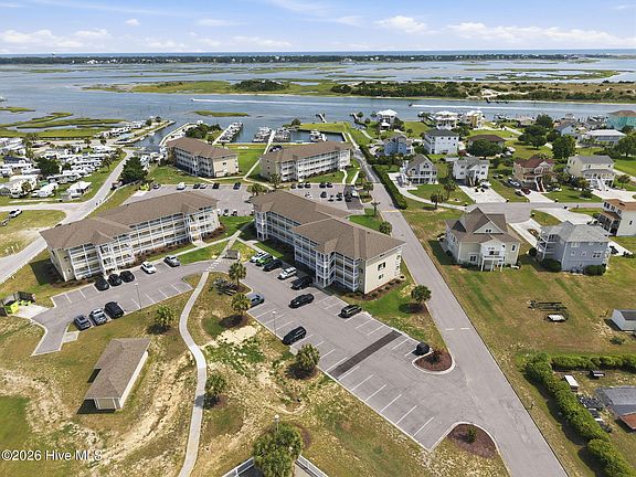 3rd image of 650 Cedar Point Boulevard #C21
