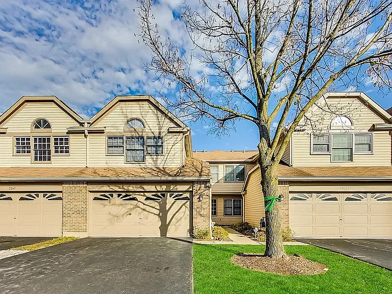 3245 Daniels Ct — Photo 10