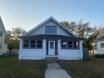 104 S 4th St, Le Sueur, MN, 56058