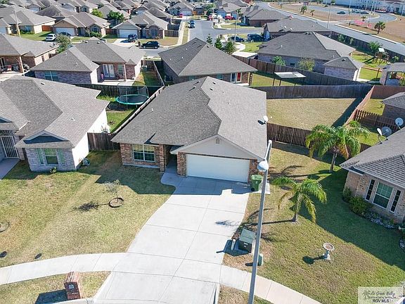 3rd image of 2465 Lexington Pl