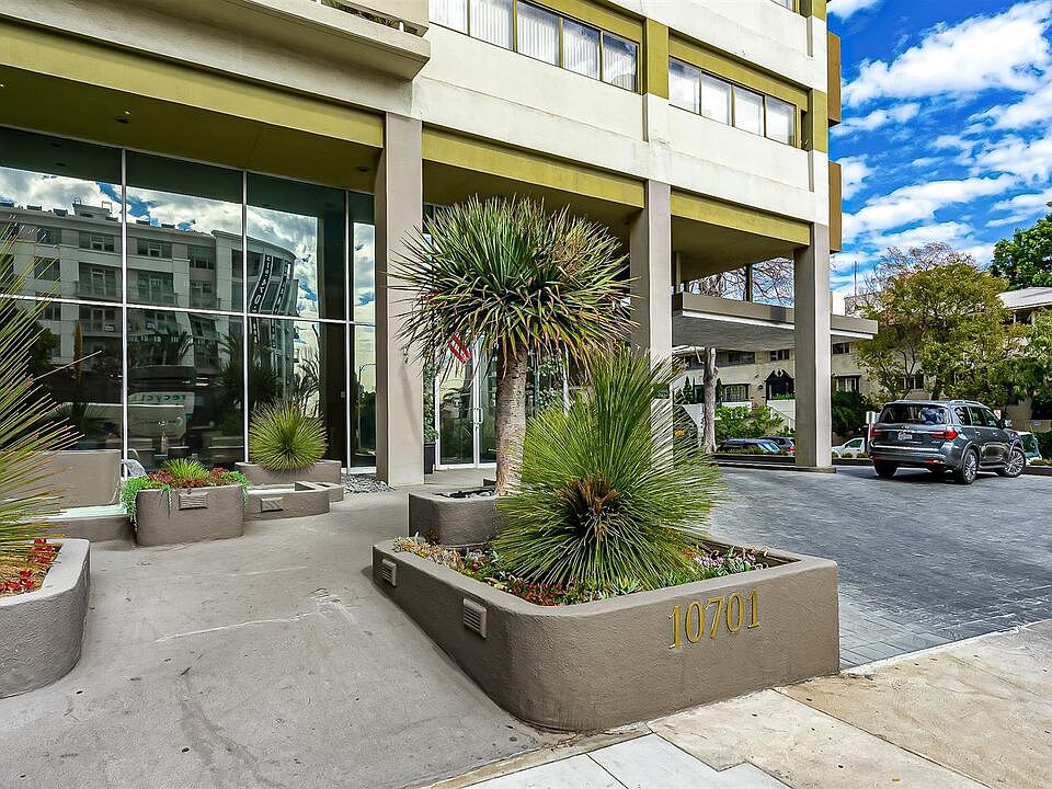 1st image of 10701 Wilshire Blvd APT 1206