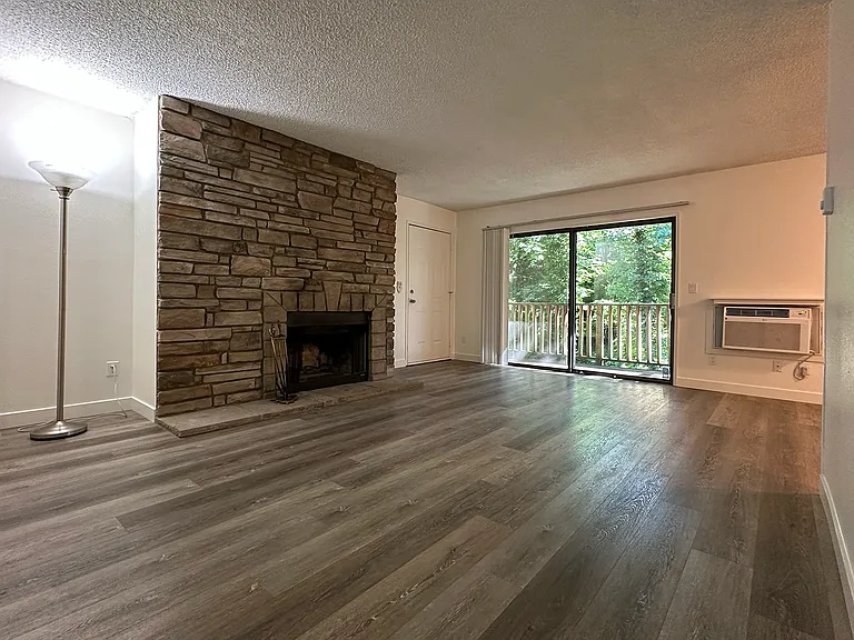 2536 SW Beaverton Hillsdale Hwy #2536 — Photo 2