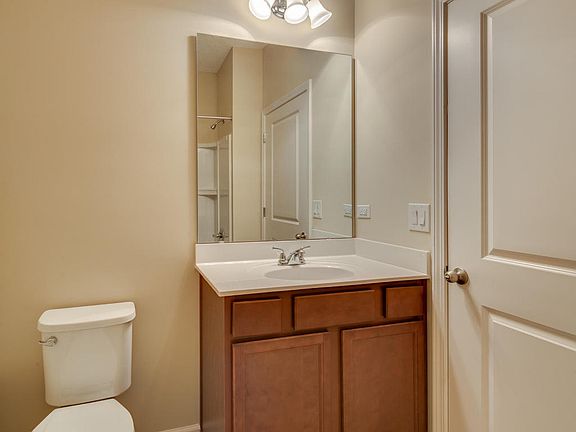 4th image of 192 Pindo Palm Dr