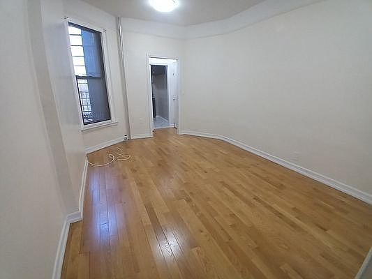 2nd image of 755 9th Ave #1D