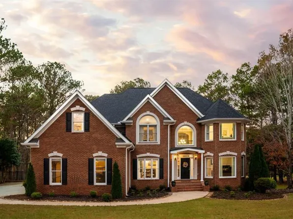 320 Arbor Springs Plantation Dr, Newnan, GA 30265