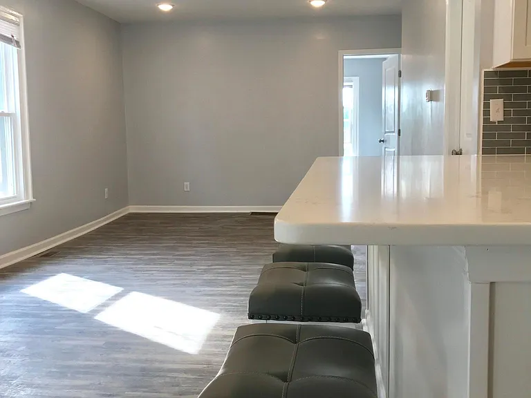 213 Gertrude St #2 — Photo 6