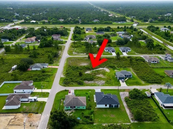 4628 & 4630 Dora Ave N, Lehigh Acres, FL 33971