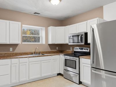 620 Plymouth St, Middleboro, MA, 02346