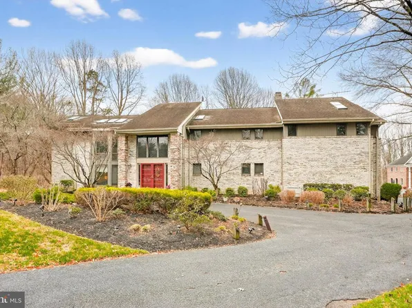 6614 Corina Ct, Columbia, MD 21044