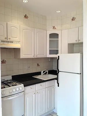 Rented by Town Residential | media 13
