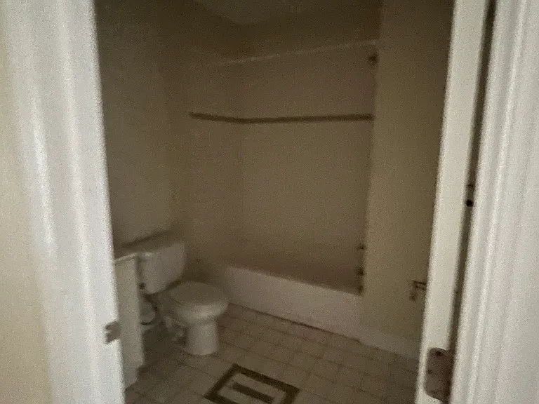 2225 Reed St #2 — Photo 9