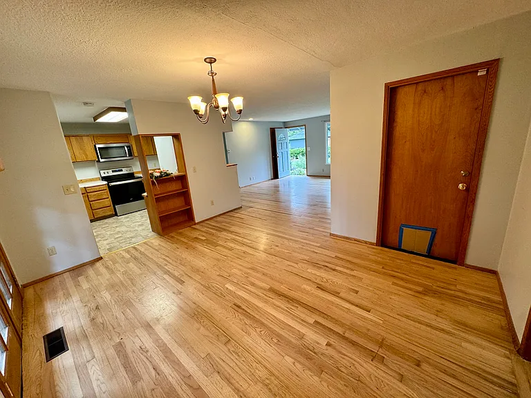 5626 SW Fernbrook Way — Photo 21