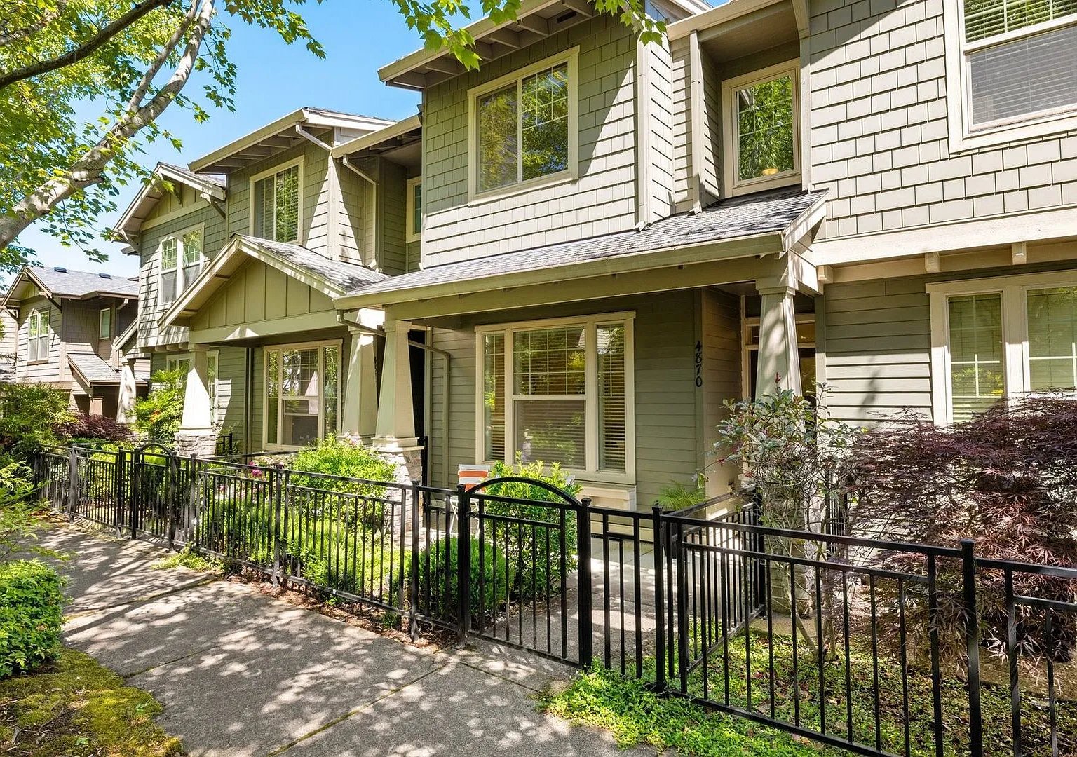 Park-Facing Arbor Parc Townhome | 3 Bedrooms + Loft | 2.5 Bathrooms | 2-Car Garage — Photo 1
